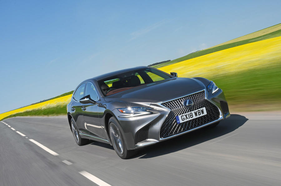 Top 10 best luxury cars 2022